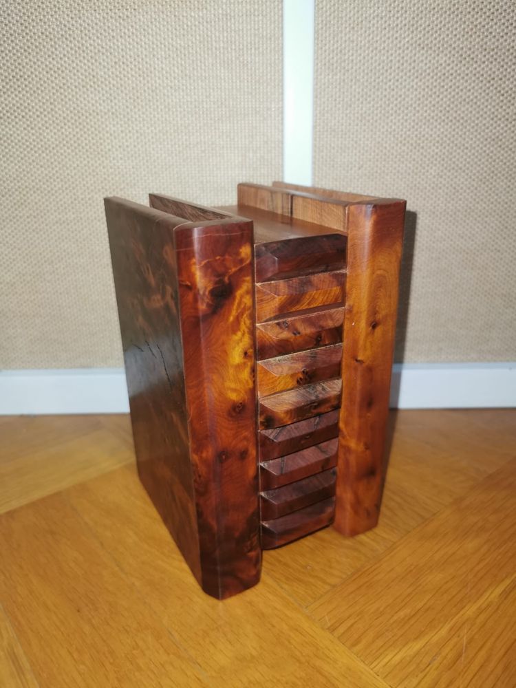 Кутия пъзел за бижута кафява дърво Барлд , Burled Wood Франция 1970 г