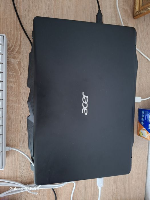 Vând laptop Acer Aspire 3 in condiție foarte bună