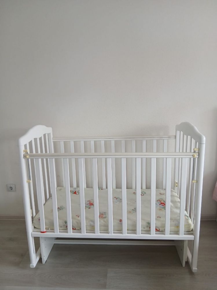 Продам детскую кровать