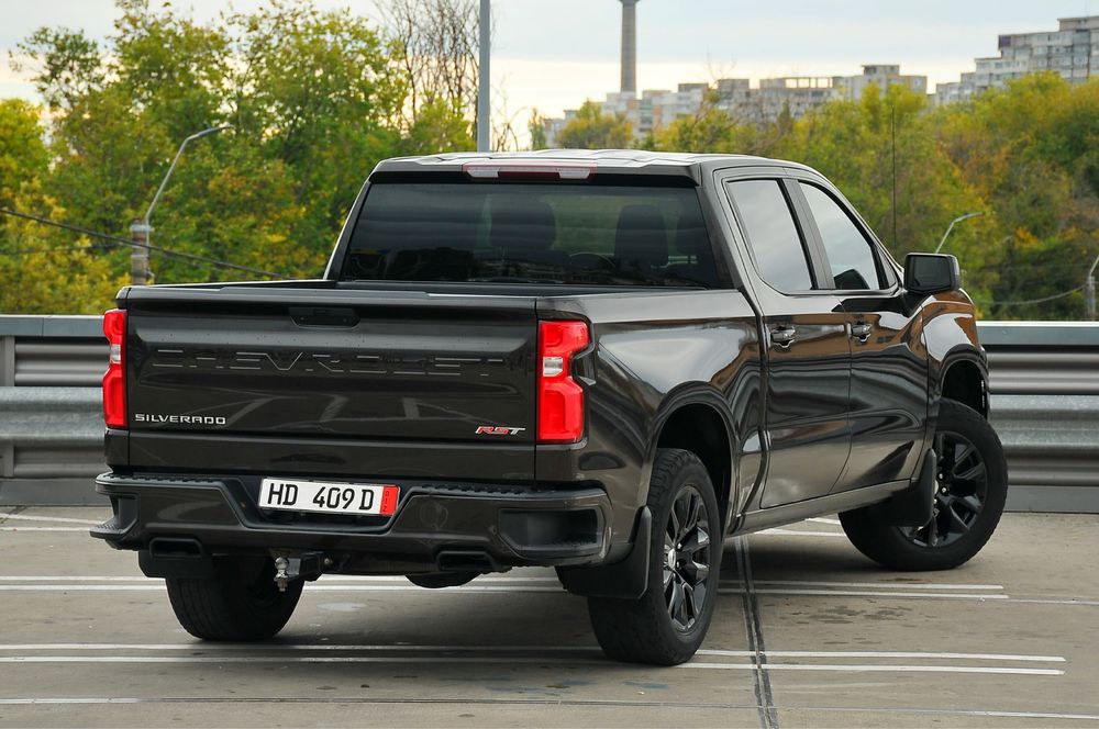 Chevrolet Silverado RST/ZL1 versiune Long/Accept unele variante