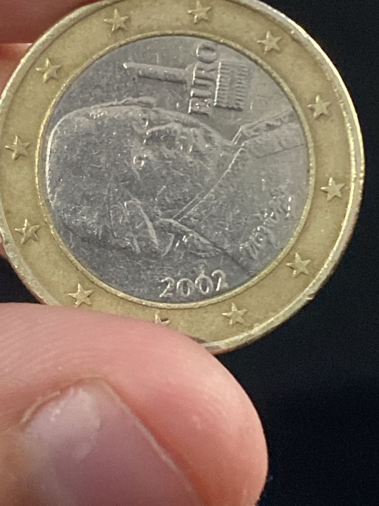 Monede de 1 euro din anul 2002 diferite