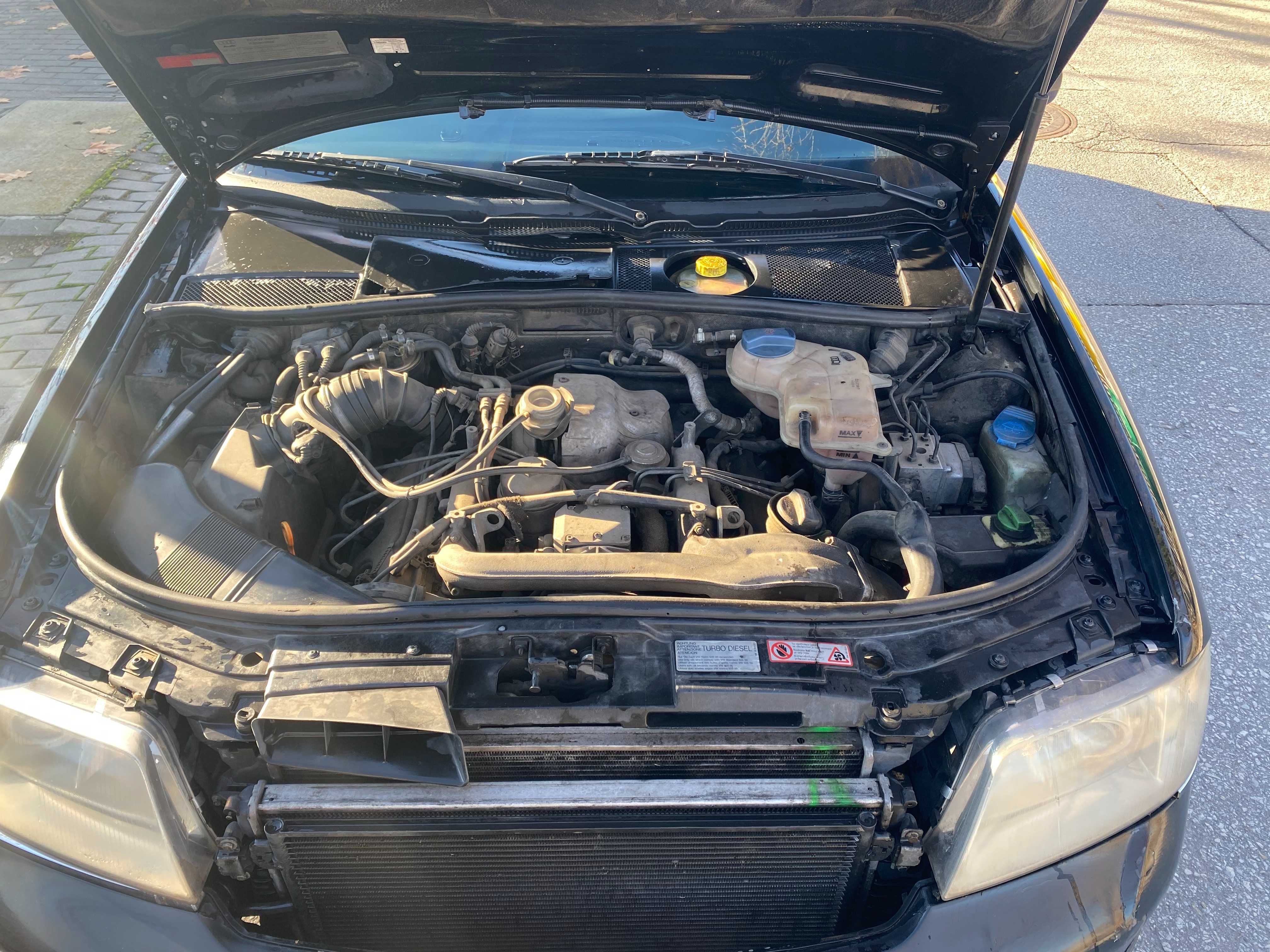 Audi A6  2.5  TDI