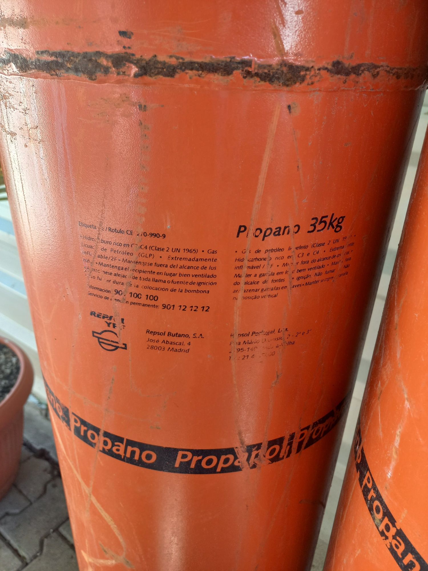 Butelii centrala gaz 84litri