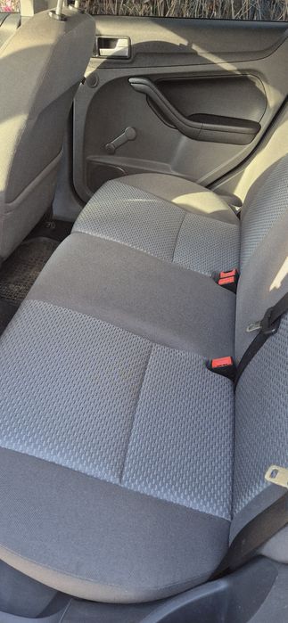 Форд Фокус 1.6 дизел