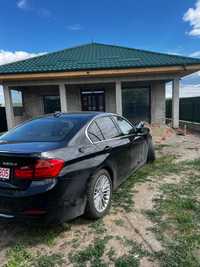 BMW 320 D avariat