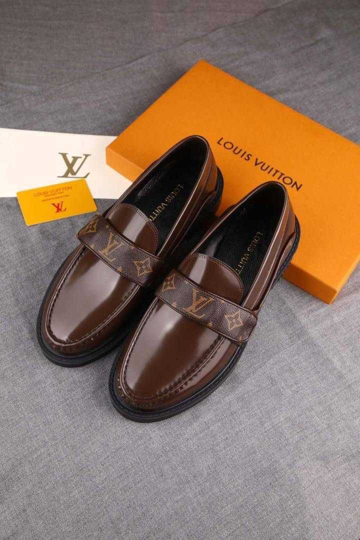 Louis Vuitton /bekstore