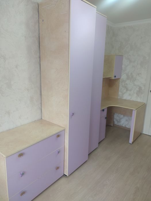 Детская мебель и кроватка