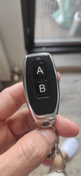 Telecomanda poarta 433 MHz