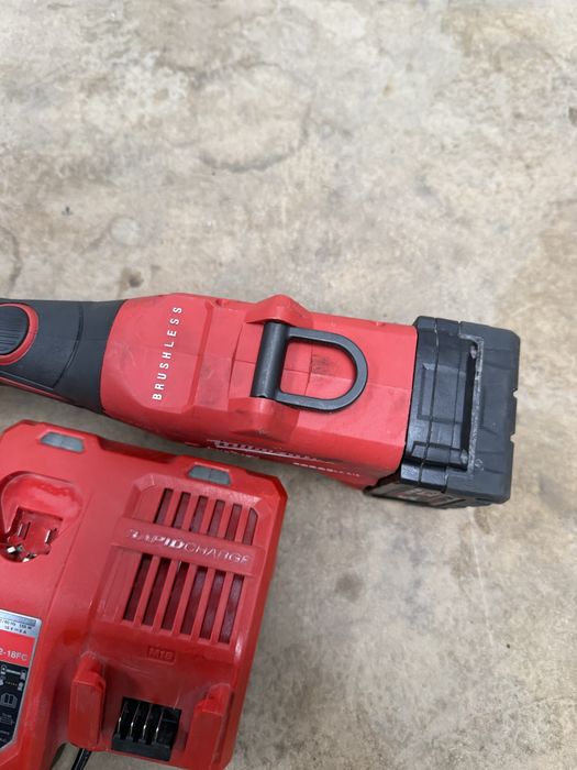 Presa hidraulica pentru cablu Milwaukee M18 ONEHCCT60