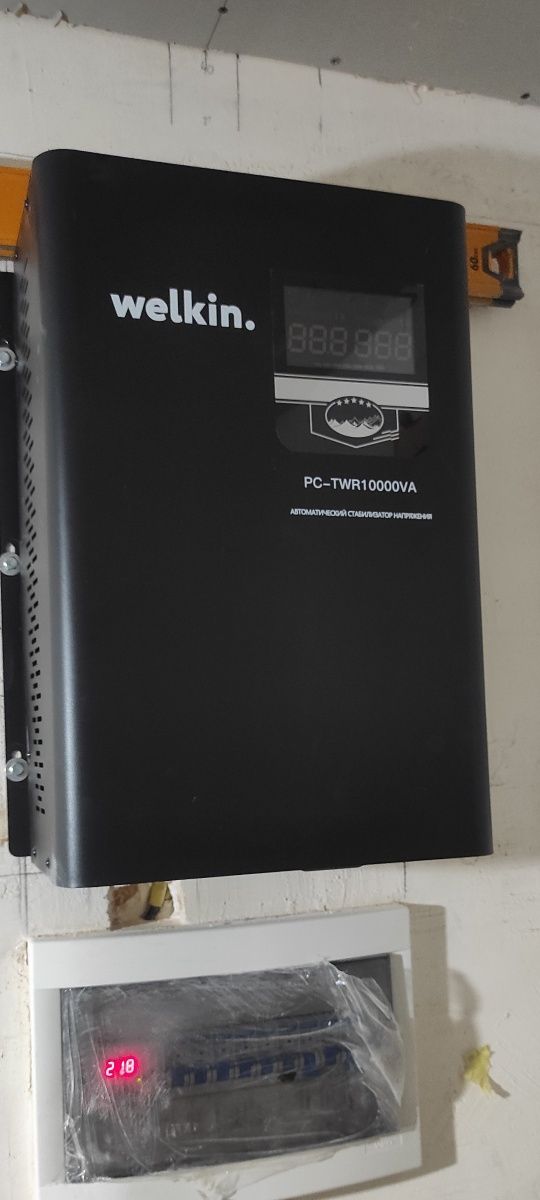 Продаётся стабилизатор Welkin  PC-TWR10000