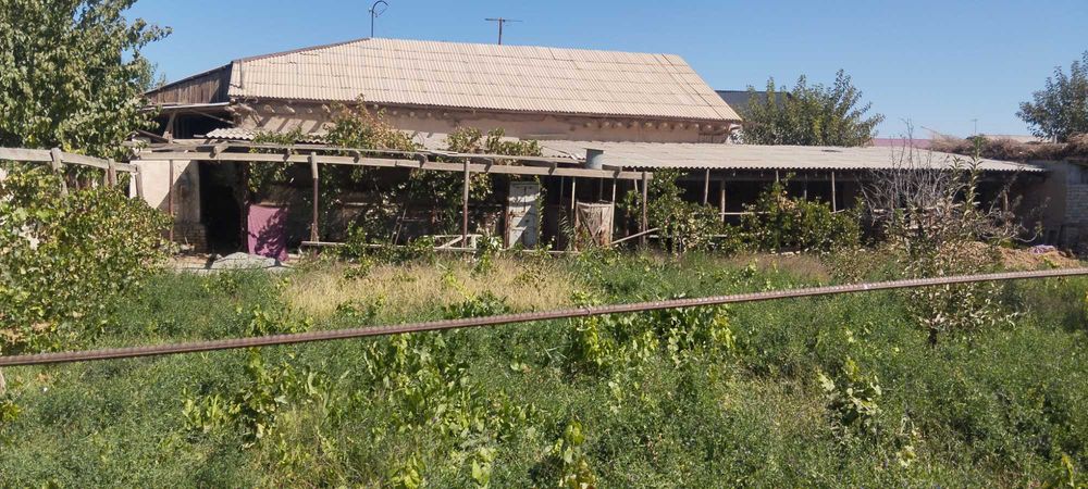 Участок сотилади 3-4 сотка