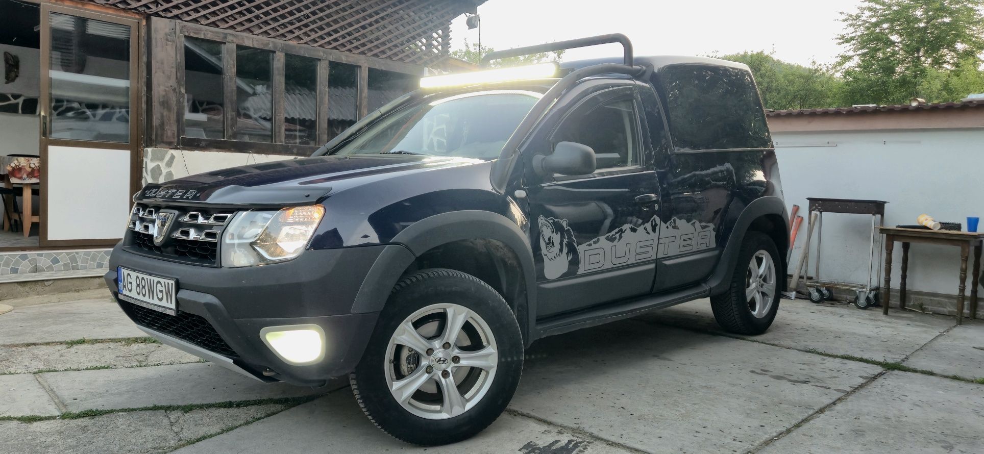Duster pick-up 4x4 /Camioneta / Furgon