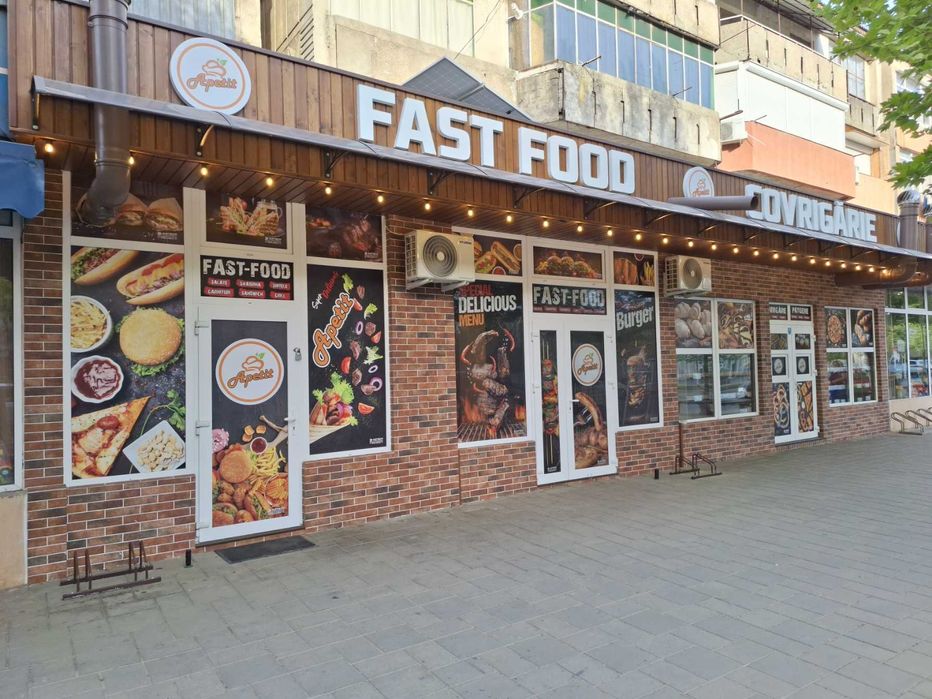 Colantare auto/spații comerciale