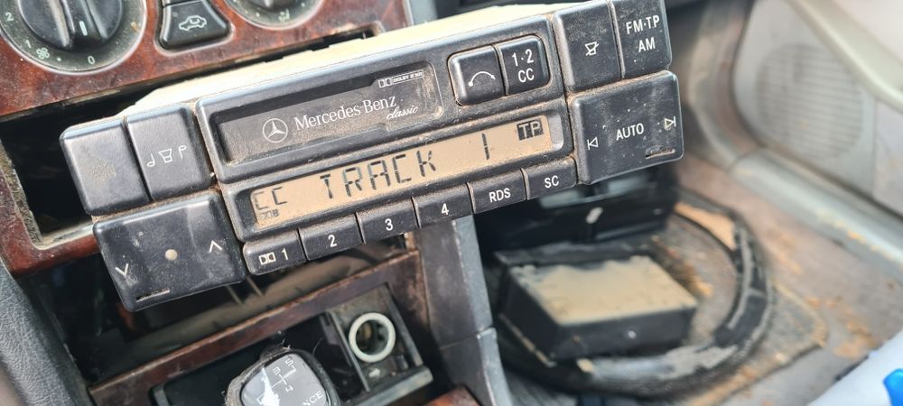 Мерцедес на части