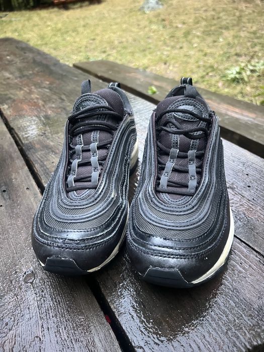 Обувки на достъпни цени