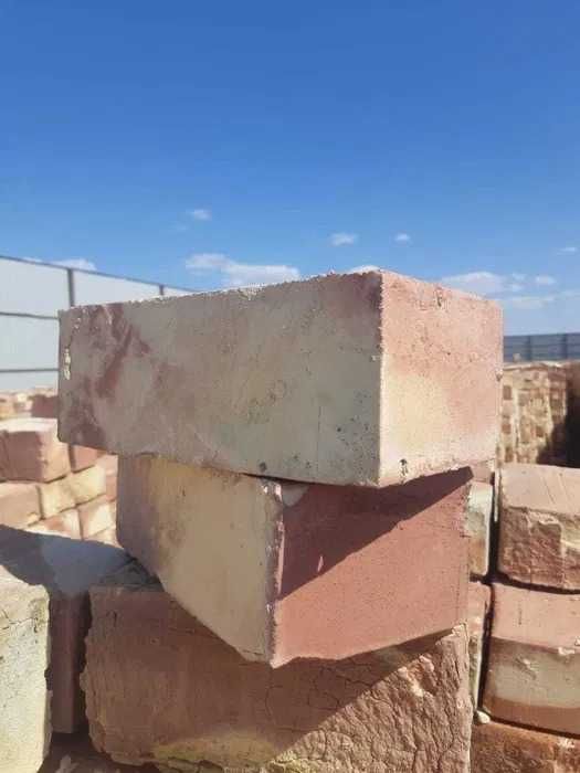 Кирпич жжённый, силикатный размер Амангельдинский кирпичный завод