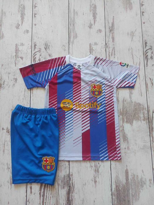 Новия Шарен екип Ямин Ямал 2025 Барселона Yamine yamal 19 Barcelona