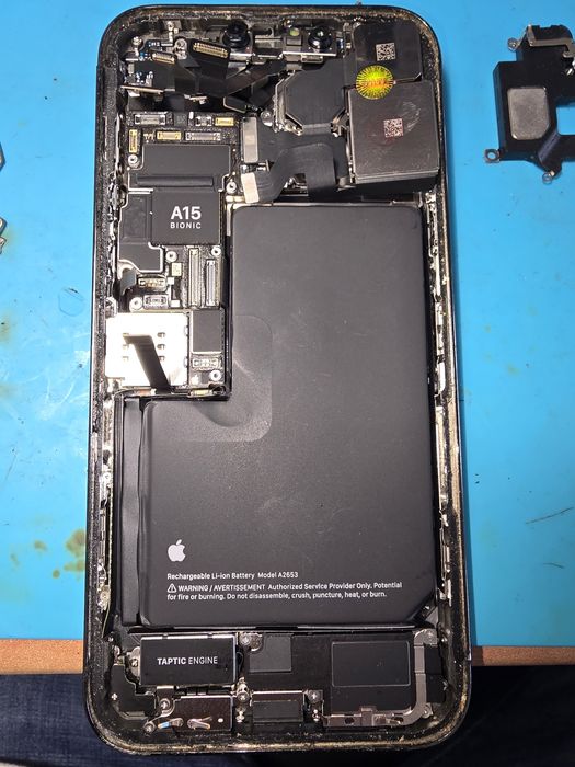 Iphone 13 poro max за.части