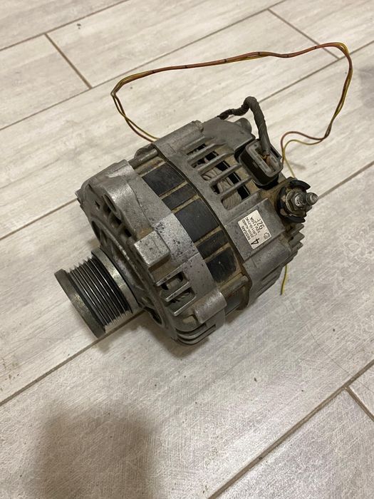 Генератор Ниссан Икстрайл