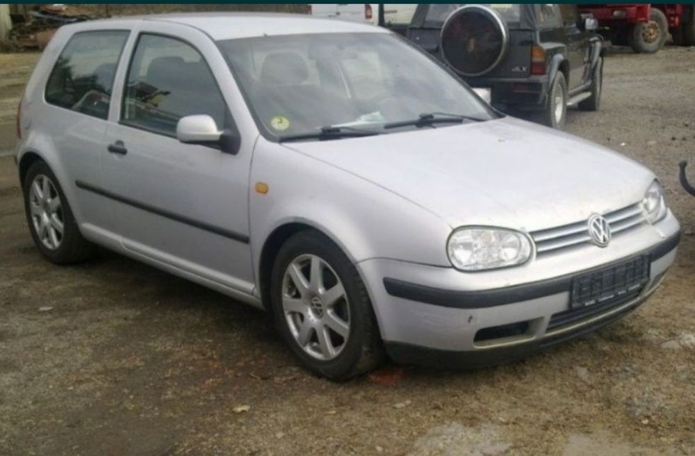 Geam stanga dreapta vw golf 4 coupe 1.9 tdi alh