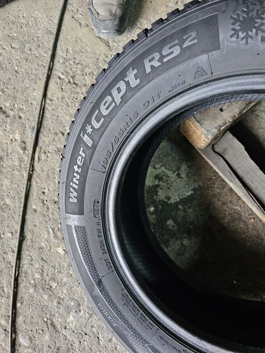 2 anvelope iarna 195 65 15 Hankook 2019
