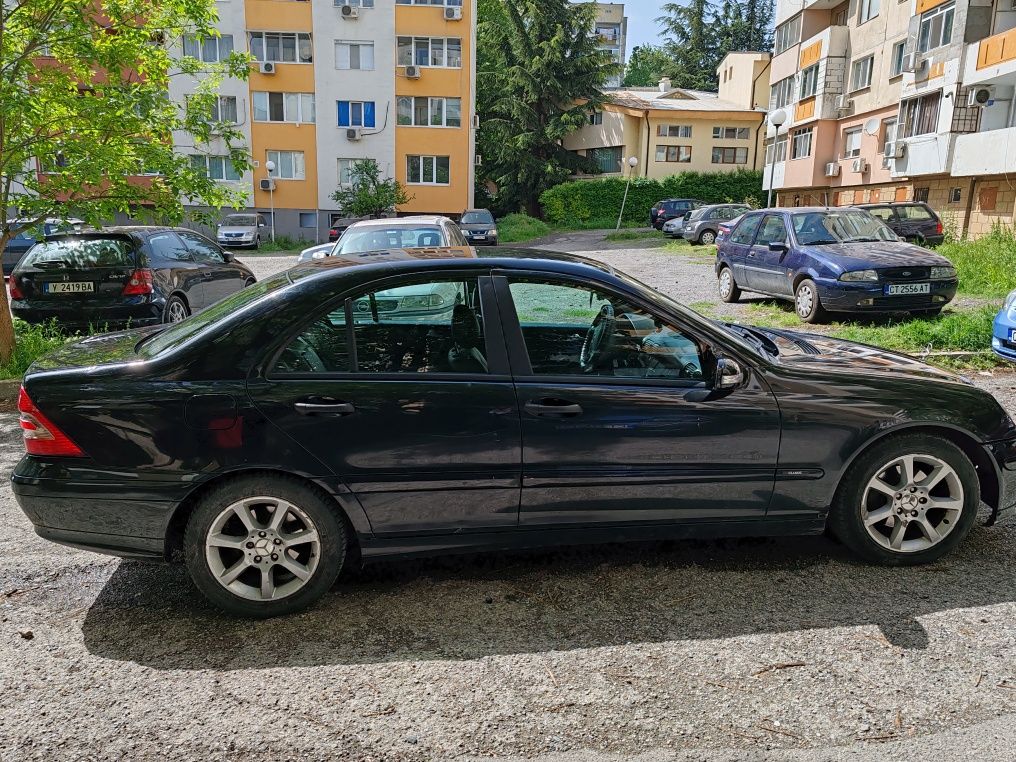 Мерцедес C220 CDI