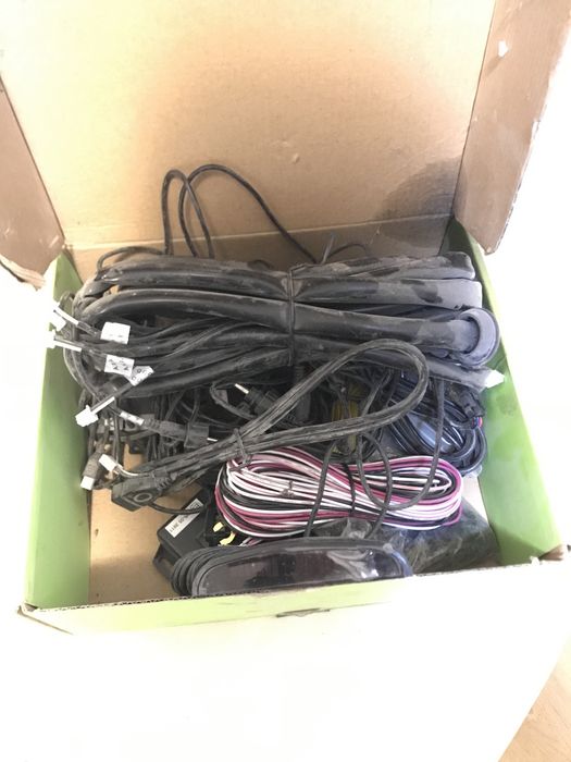 Senzori parcare auto