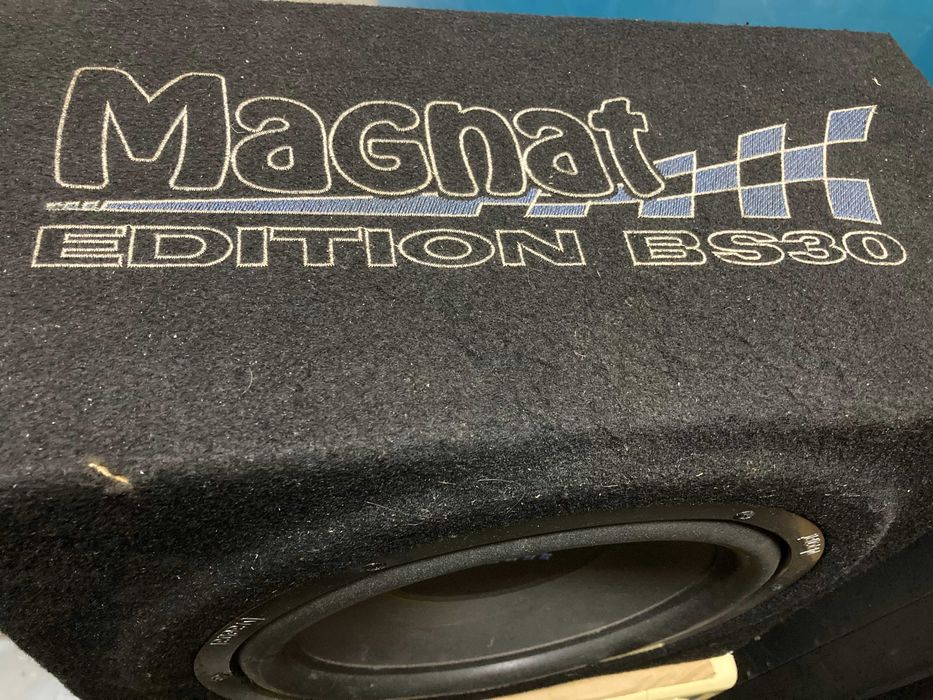 Amplificator auto + subwoofer Magnat