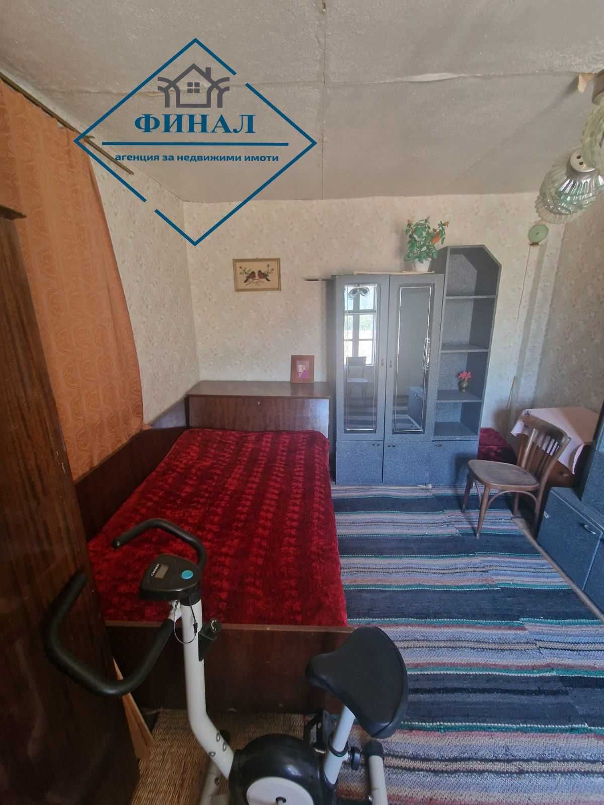 Едноетажна Къща с.Вехтово