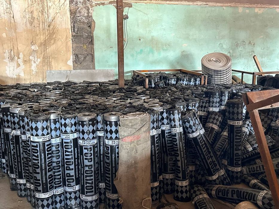 Izol  juda sfatliy 100grstiya. Sertifikatlar hammasi mavjud