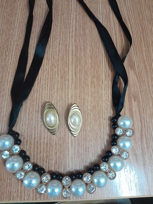 Set: colier fashion, cristale și perle pe șnur + cercei - metal galben