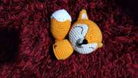 Ръчно плетена играчка лисица