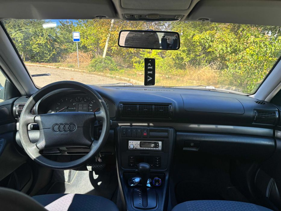 Audi A4 B5 1.8 бензин, автомат, климатроник
