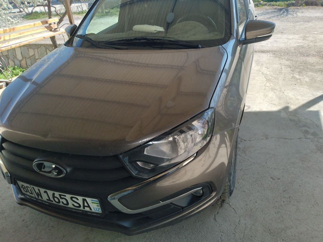 Lada Granta 2019 йил родной
