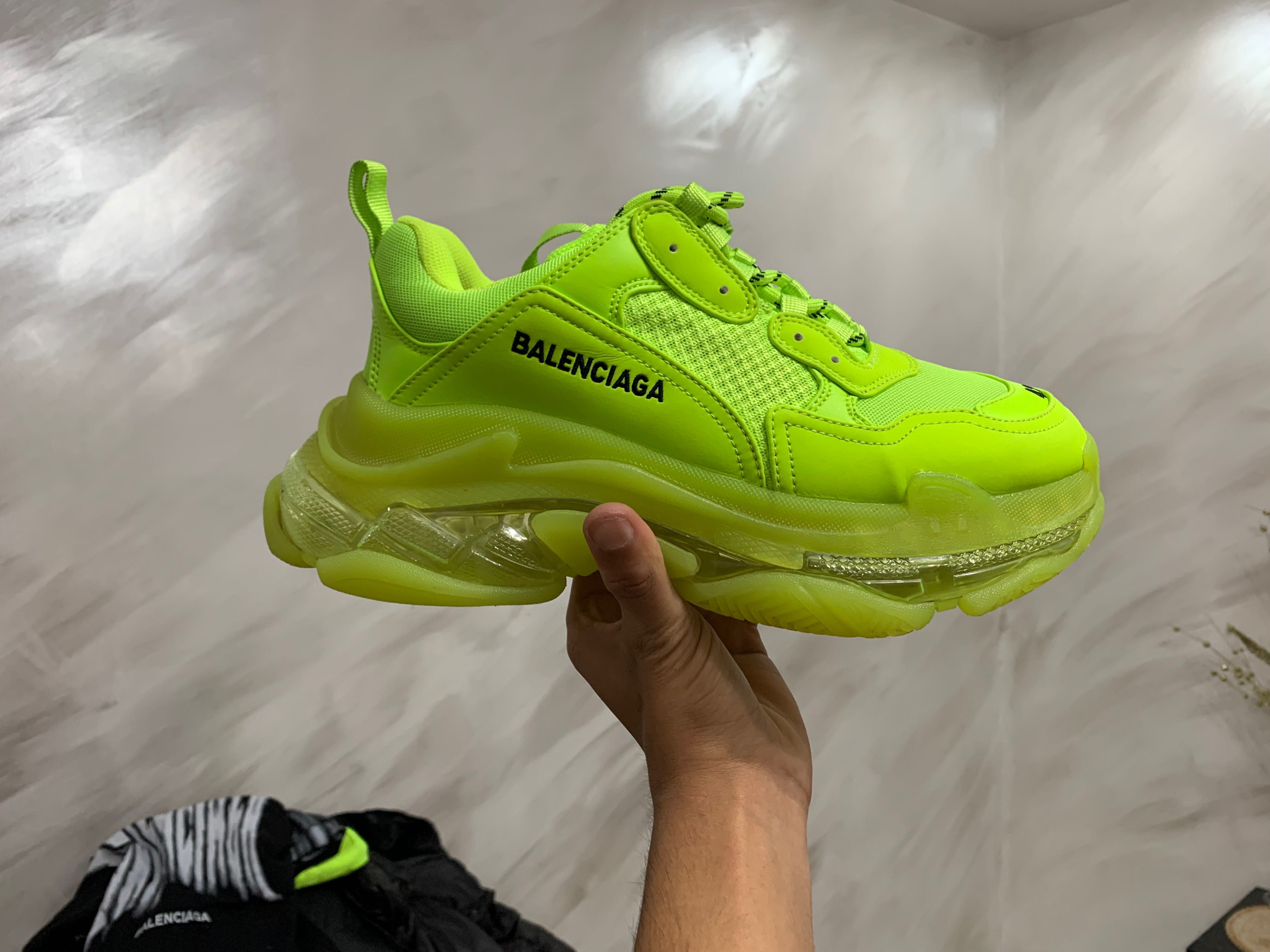 Balenciaga triple S 41.