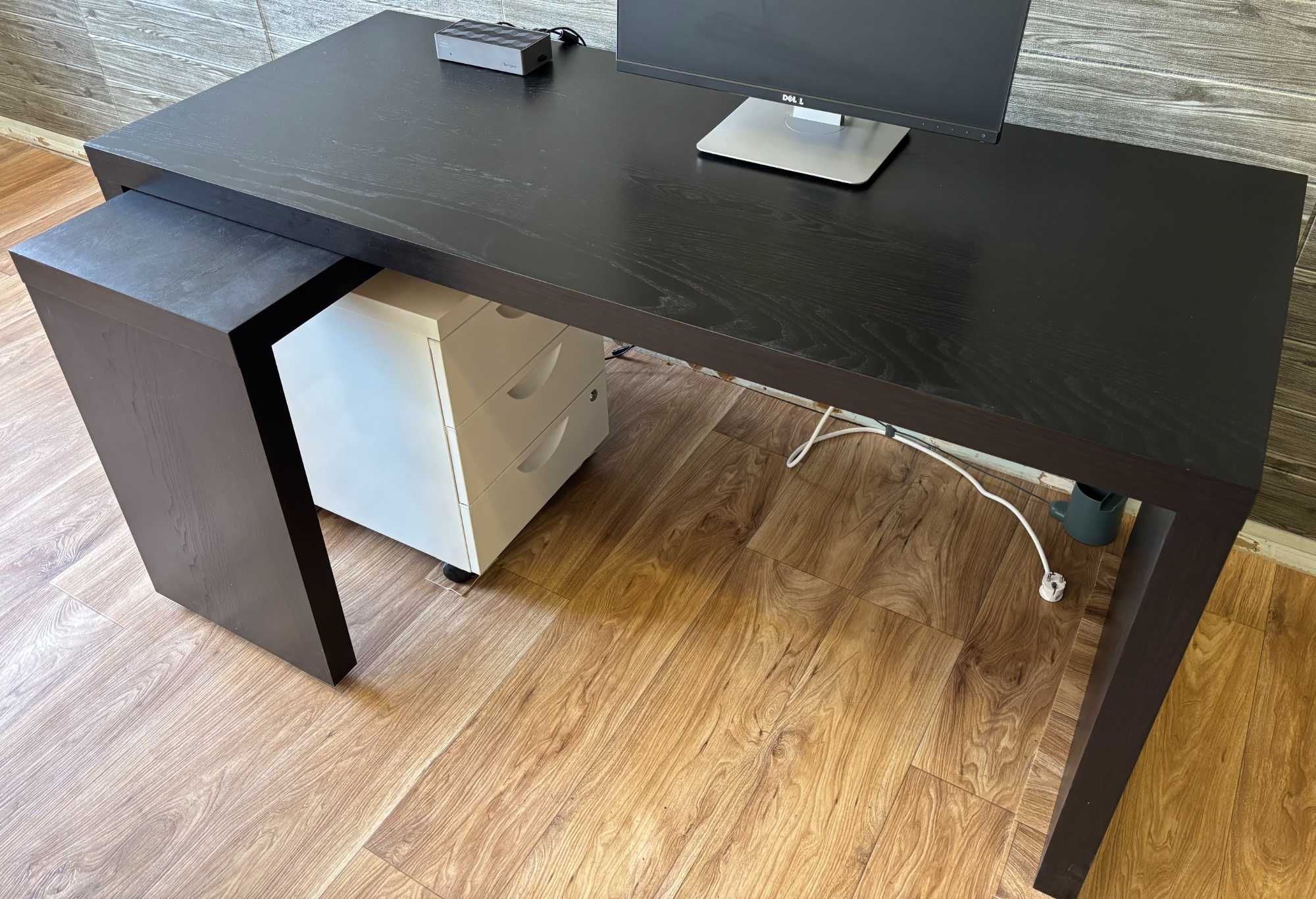 IKEA MALM - Бюро с подвижен плот, черно