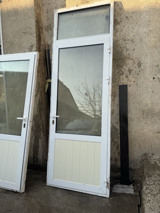 akfa eshiklar sotiladi