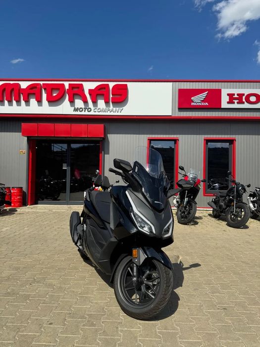 Honda Forza 350 Honda Forza 350 Demo Bike