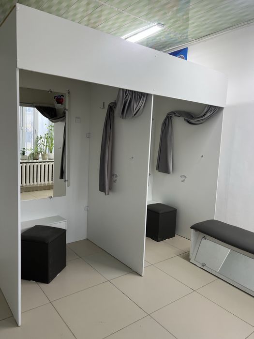 Примерочные с зеркалом