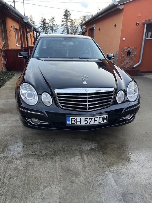 Mercedes Benz E350CGi Sport Pachet