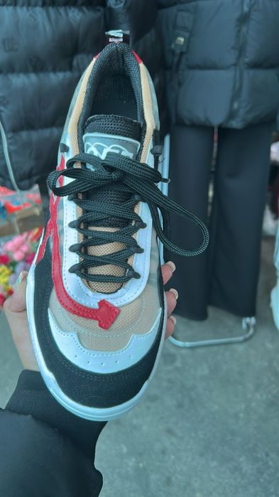 Off White odsy calitate premium oferta