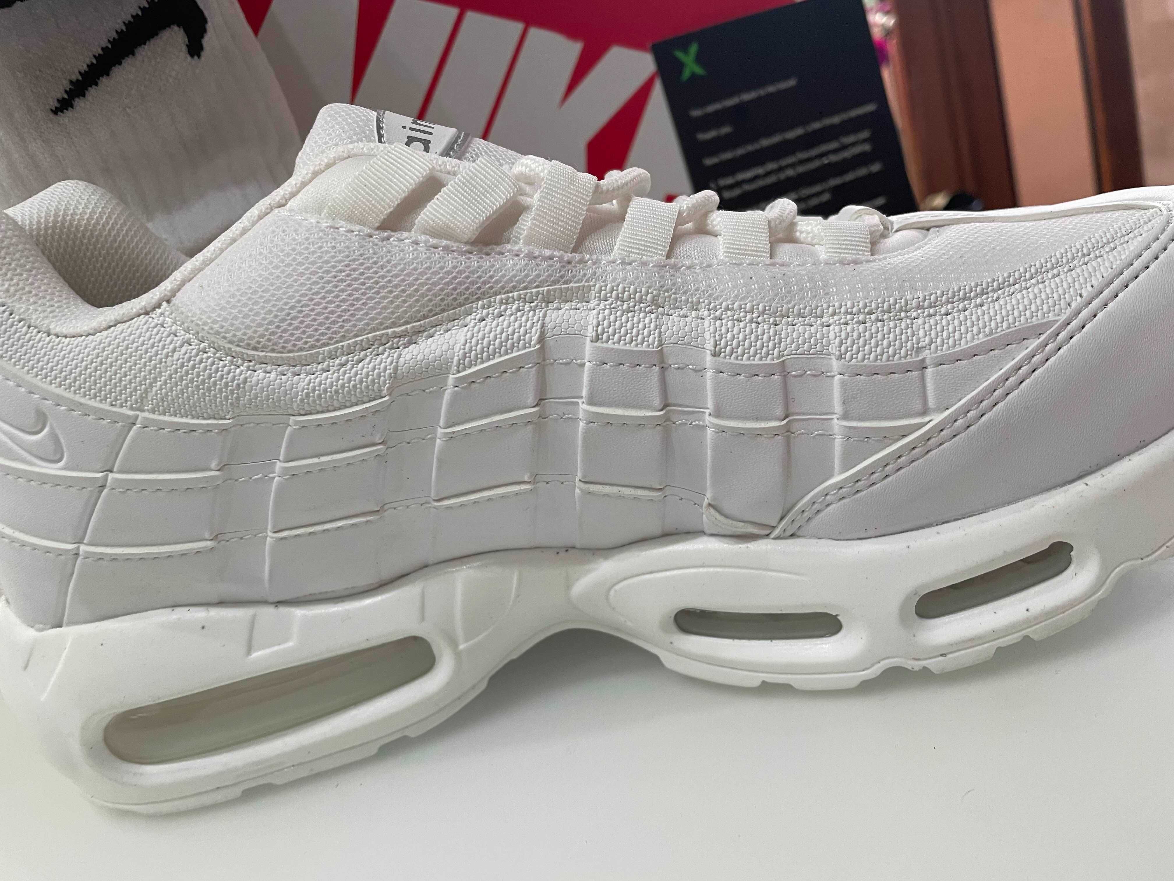 Найк Nike Air Max 95 Triple White (от/до 40-45 номер)