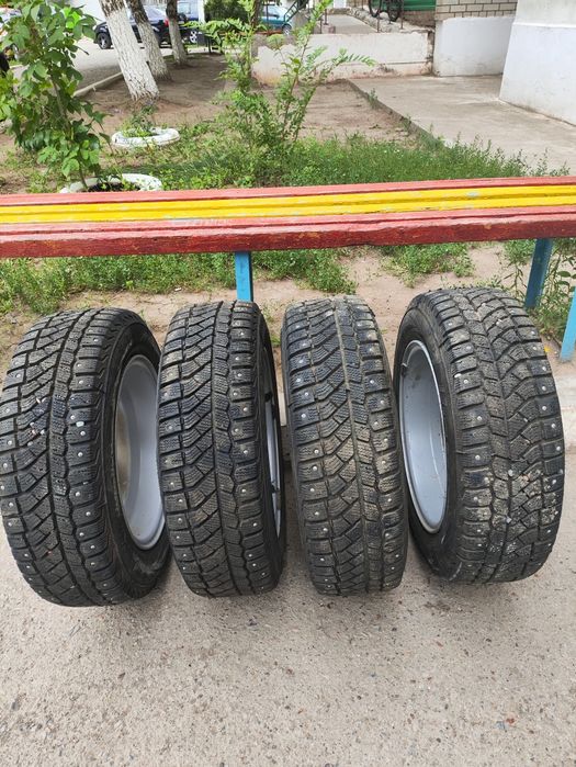 Продам комплект колес в сборе