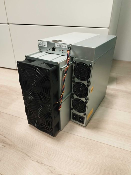 Bitmain Antminer S19K Pro (110TH) Bitcoin ASIC Miner / Биткойн Майнър