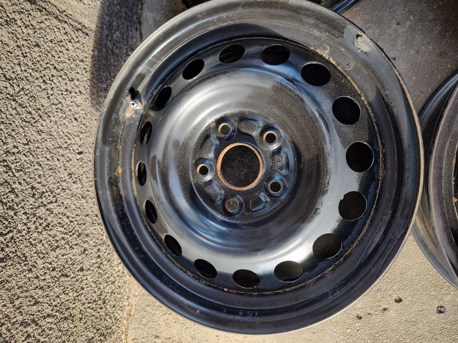 Vând Set Jante Tabla 5x114,3 R16 Duster Qashqai X-Trail Suzuki Mazda