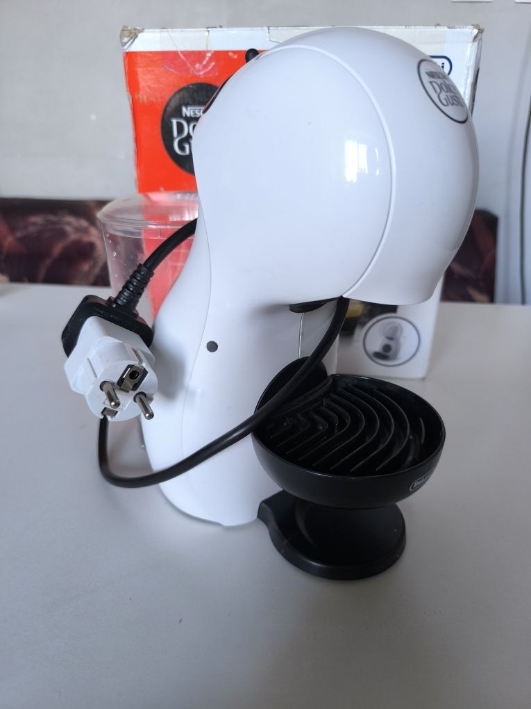 Кафемашина Dolce gusto piccolo xs