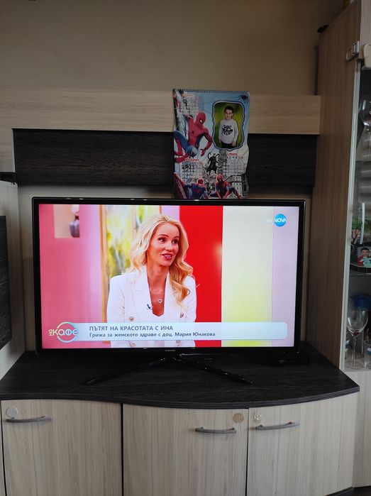 LED Телевизор SAMSUNG 40 инча