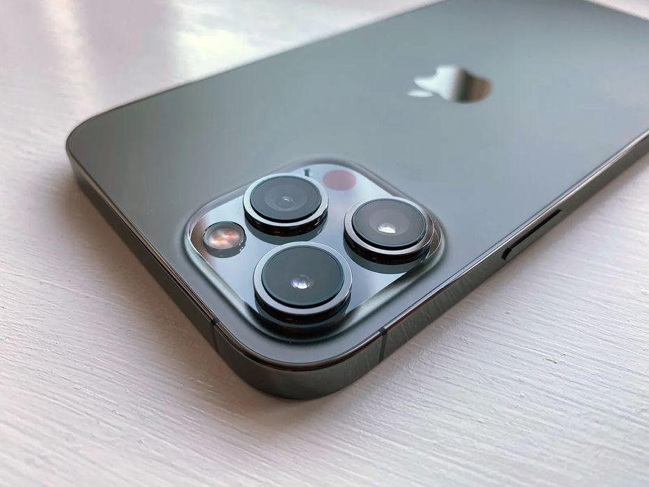 Vand Iphone 12 Pro Max ca NOU !