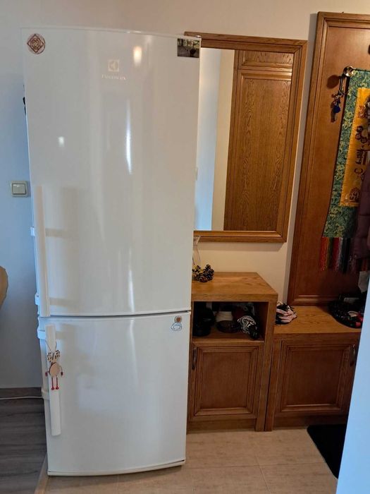 Electrolux Хладилник с фризер