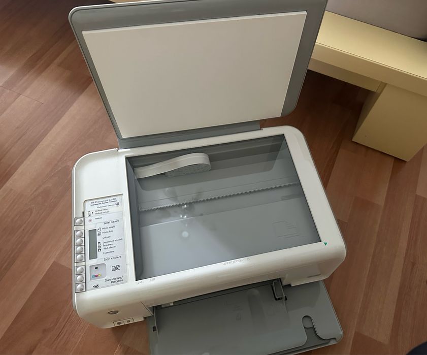 Imprimanta HP C3180 - 200 LEI